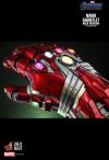 Avengers-4-Nano-Gauntlet-Hulk-Ver-LS-Replica-03