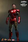 Avengers-IronMan-MkVI-Gantry-Set-07
