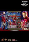 Avengers-IronMan-MkVI-Gantry-Set-15