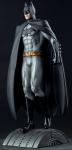 Batman-New-52-Batman-1-6th-Scale-Limited-Edition-statueB