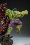 Marvel-Hulk-vs-Hulkbuster-Maquette-18