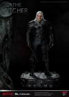 WitcherTV-Geralt-of-Rivia-Statue-02