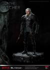 WitcherTV-Geralt-of-Rivia-Statue-03