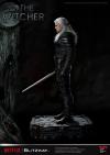 WitcherTV-Geralt-of-Rivia-Statue-05