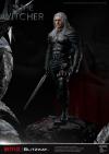WitcherTV-Geralt-of-Rivia-Statue-04