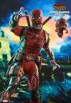 Marvel-Zombies-Deadpool-Figure-04