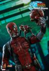 Marvel-Zombies-Deadpool-Figure-10