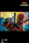 Marvel-Zombies-Deadpool-Figure-15