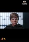 Star-Wars-Mandalorian-Luke-Skywalker-12-FigureJ