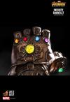 Avengers-3-Infinity-Gauntlet-Prop-Replica-05
