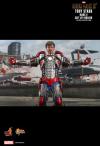 Iron-Man-2-Tony-Stark-MkV-Suit-Up-Figure-12