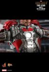 Iron-Man-2-Tony-Stark-MkV-Suit-Up-Figure-15