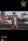 Iron-Man-2-Tony-Stark-MkV-Suit-Up-DLX-Figure-12