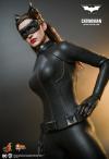 Batman-Dark-Knight-Catwoman-Figure-03