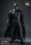 Flash2023-Batman-ModernSuit-02