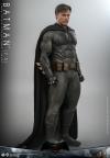 BatmanVsSuperman-Batman-V2-Figure-06