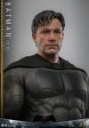 BatmanVsSuperman-Batman-v2-Figure-09