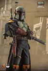 StarWars-BoBF-BobaFett-DLX-Figure-02