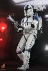 Star-Wars-Clone-Wars-501st-CloneTrooper-Dlx-12-FigureD