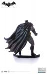 Batman-Arkham-Knight-Batman-Dark-Knight-1-10-StatueC
