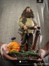 Harry-Potter-Hagrid-StatueC