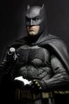 Batman-vs-Superman-Batman-1-4-Scale-FigureA