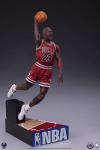 NBA-MichaelJordan-Statue-03