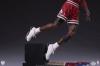 NBA-MichaelJordan-Statue-11