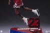 NBA-MichaelJordan-Statue-15
