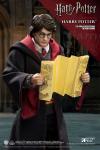 Harry-Potter-School-Uniform-1-8-FigureA