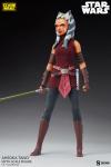 Star-Wars-Ahsoka-Tano-Figure-03