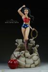 JLA-Wonder-Woman-Statue-09