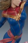 Captain-Marvel-Statue-12