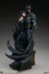 DC-Batman-Catwoman-Statue-02