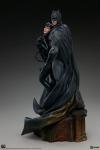 DC-Batman-Catwoman-Statue-03