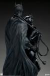 DC-Batman-Catwoman-Statue-06