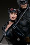 DC-Batman-Catwoman-Statue-08