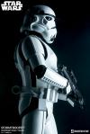 Star-Wars-Stormtrooper-Legendary-Scale-StatueA