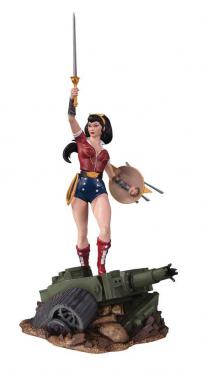 DC Comics Bombshells - Wonder Woman Deluxe Statue
