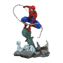 Marvel Comics - Spider-Man Lampost Gallery PVC Statue