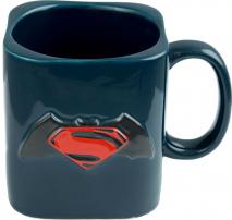 Batman v Superman: Dawn of Justice - 3D Logo Mug