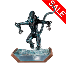 Aliens - Alien Water Attack Statue