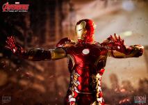 Avengers 2: Age of Ultron - Iron Man Mark 45 1:10 Scale Statue