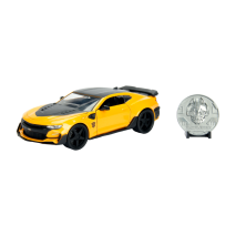 Transformers 5: The Last Knight - Bumblebee ChevyCamaro 1:24 Scale Hollywood Ride with Medallion