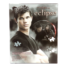 The Twilight Saga: Eclipse - Jacob & Bella In Moon Jigsaw Puzzle