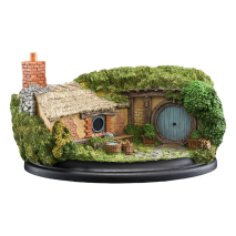 The Hobbit - #35 Bagshot Row Hobbit Hole Diorama