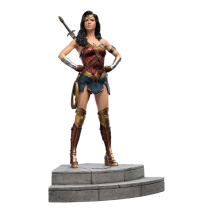 Justice League (2017) - Wonder Woman Statue